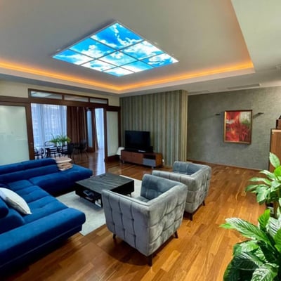 Location d’un penthouse unique de 3 pièces avec terrasse de 135 m², Vieille Ville, Cracovie, Pologne